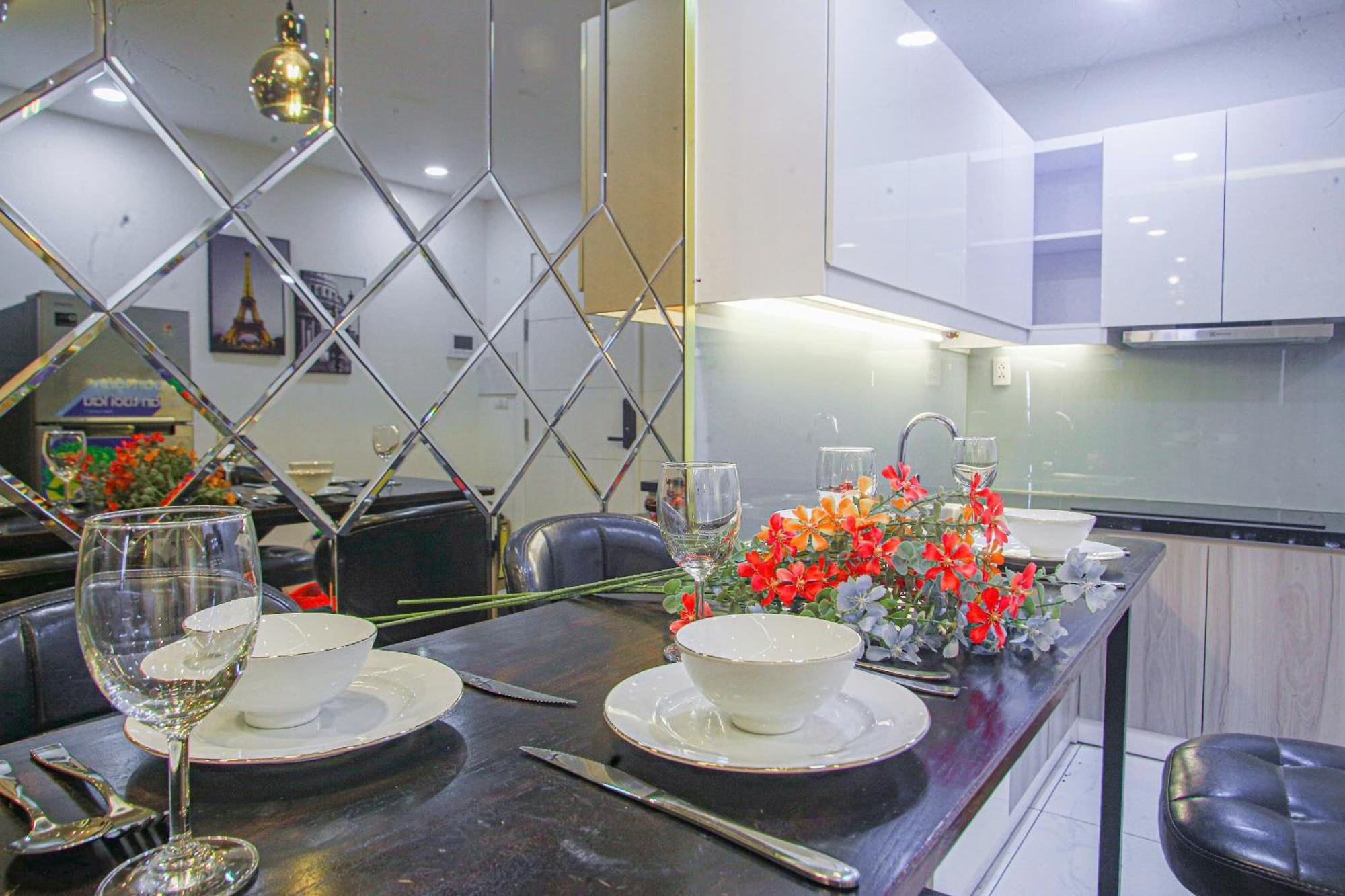 Sojo Lumiere Aparts - Terra Royal, Luxury And Central Spot Ho Şi Min Exterior foto