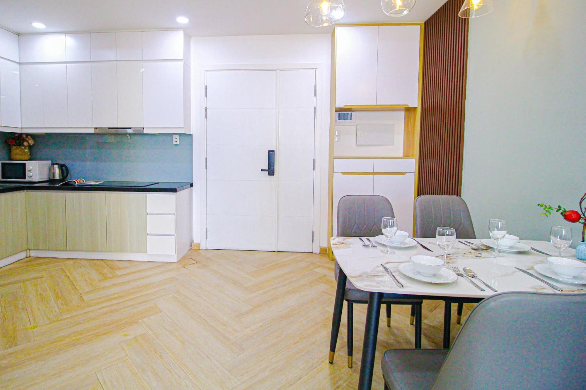 Sojo Lumiere Aparts - Terra Royal, Luxury And Central Spot Ho Şi Min Exterior foto